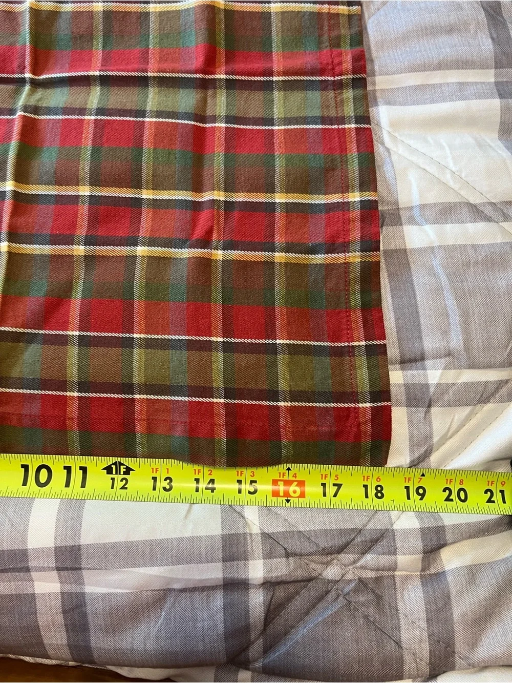 Pottery Barn Red Green Plaid Cotton Napkins